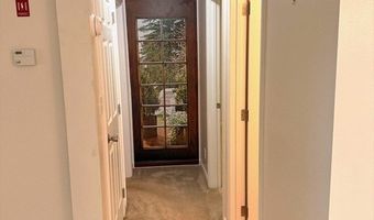 330 Root Rd, Barre, MA 01005