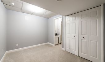 531 Liberty Pointe Dr, Ann Arbor, MI 48103