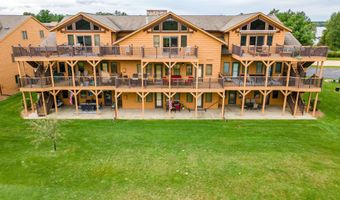 1822-1 Parkland Dr 0701, Arkdale, WI 54613