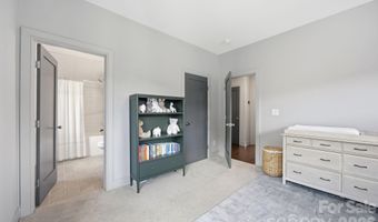 1026 Polaris Way, Charlotte, NC 28205