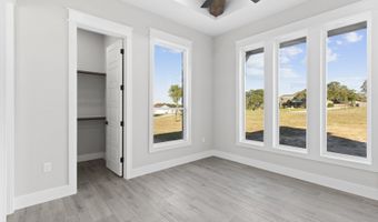 116 Western Way, Adkins, TX 78101