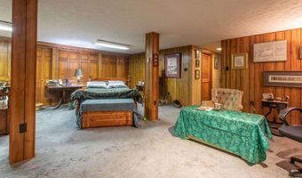 19494 Oakwood Dr, Abingdon, VA 24211