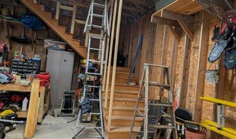 87 West Rd, Abbot, ME 04406