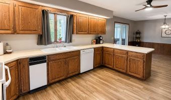 1206 Elm Ave, Ava, MO 65608