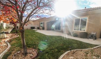 10485 Wilmington Ln, Apple Valley, CA 92308