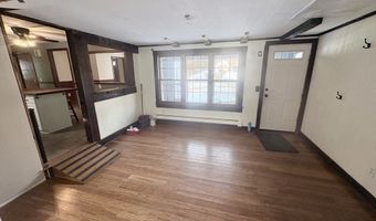 387 Southwick St, Agawam, MA 01030