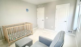 2835 Dillon Dr, Ann Arbor, MI 48105