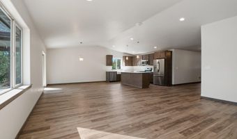 4953 E Sarah Loop, Athol, ID 83801