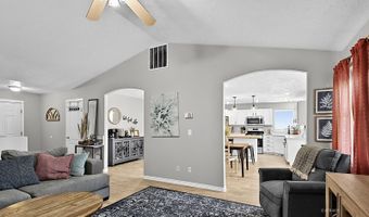 310 Oakridge Dr, Elko, NV 89801