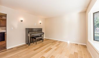 2929 Verle Ave, Ann Arbor, MI 48108