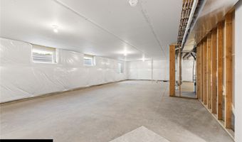 402 NE 59th St, Ankeny, IA 50021