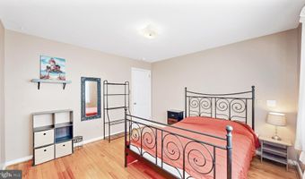 102 MERIDEN Dr, Hockessin, DE 19707