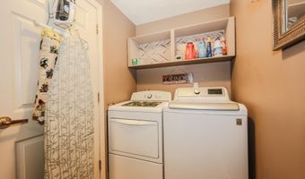9 Stonegate Ln, Derry, NH 03038