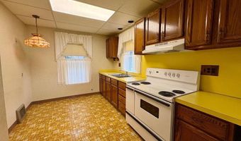 1731-1735 CHAPEL Ave, Allentown, PA 18103