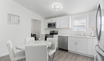 1204 Hollybrook Ln, Glenwood Springs, CO 81601