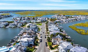 22 PELICAN Dr S, Avalon, NJ 08202