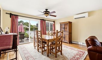 88 Central Ave, Amityville, NY 11701