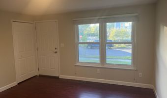 2 Trowbridge Ct, Ann Arbor, MI 48108