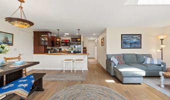 870 11TH St SW, Bandon, OR 97411