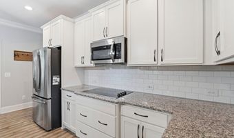 834 Winston Pines Dr, Aberdeen, NC 28315