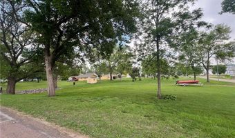 601 High St, Big Stone City, SD 57216