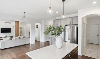 430 Pineway Dr, Ann Arbor, MI 48103