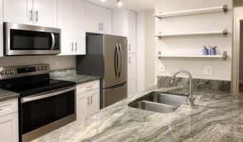 956 SALT POND Pl 204, Altamonte Springs, FL 32714