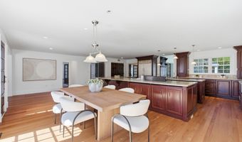 1337 KINGSTON Ave, Alexandria, VA 22302