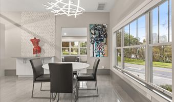 808 EDGEWATER Dr, Orlando, FL 32804