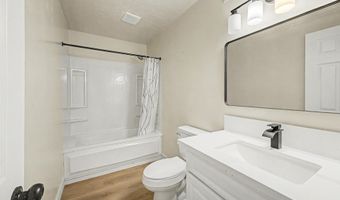 1065 W WHITELEY St, Apache Junction, AZ 85120