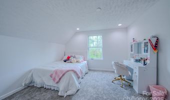 27 Garland Ball Dr, Alexander, NC 28701