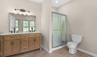 1505 Chestnut Grv, Appomattox, VA 24522