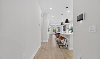 5451 DEL CORONADO Dr, Apollo Beach, FL 33572