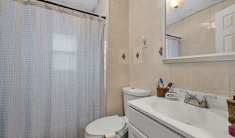 38 Center St, Bristol, CT 06010