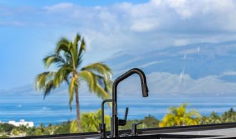 3878 Wailea Ekolu Pl, Kihei, HI 96753