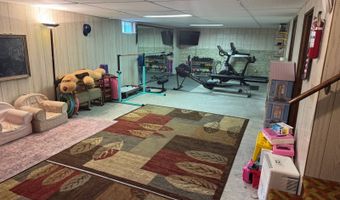322 5th St E, Bottineau, ND 58318