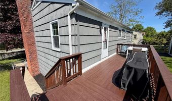 770 Metacom Ave, Bristol, RI 02809