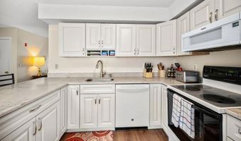 202 Route 27 36, Raymond, NH 03077