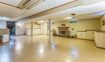 1210 Arella Blvd, Ann Arbor, MI 48103