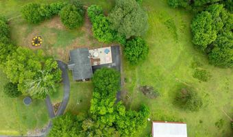 2001 Meadowlark Ln, Albertville, AL 35951