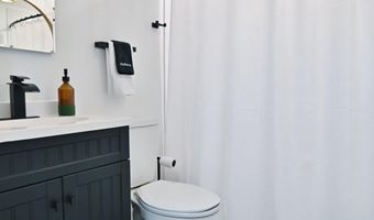 1814 FAIRWAY Dr 338, Basye, VA 22810