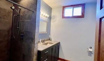 1705 Whitney St, Atlantic, IA 50022