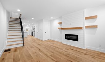2049 E LETTERLY St, Philadelphia, PA 19125