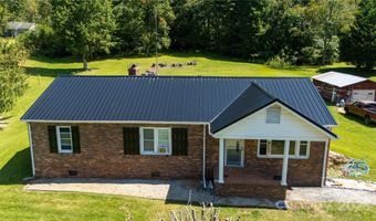 1424 Bear Creek Rd, Bakersville, NC 28705