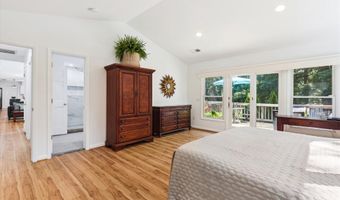 6916 PACIFIC Ln, Annandale, VA 22003