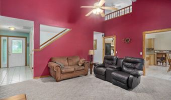 21445 Lawrence 2074, Ash Grove, MO 65604