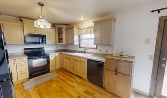 2153 W 42nd St, Casper, WY 82604