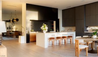 92 Sun Glow Ln, Las Vegas, NV 89135