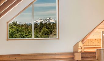 18070 Cascade Estates Dr, Bend, OR 97703