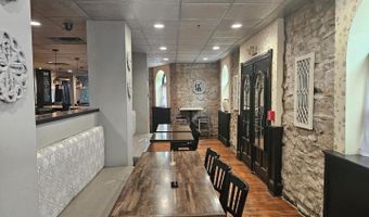 34 E BUTLER Ave, Ambler, PA 19002